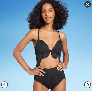 Ribbed tie front cut out black one piece